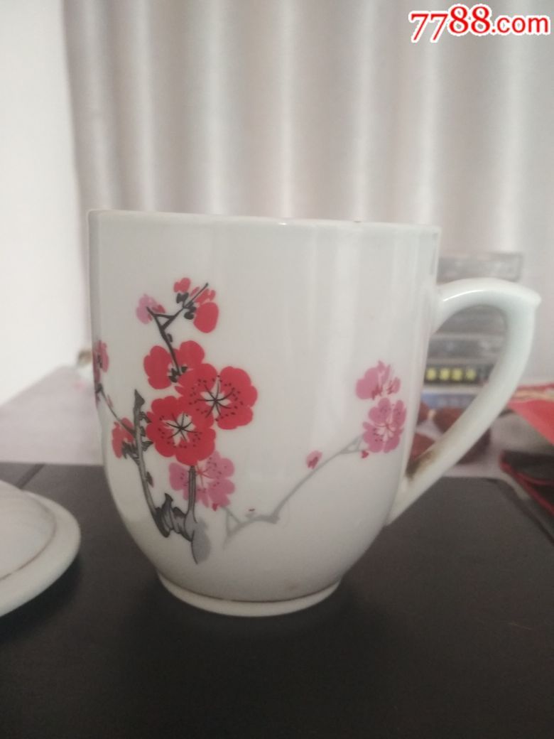 ‘开云电竞’
赵丽颖拍戏“撞车” 现场图片曝光 独自趴在车上(图8) 开云电竞