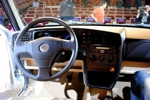 国足两门将加练不休息 张修维因发烧已住院输液‘开云电竞’(图1) 开云电竞app下载安装