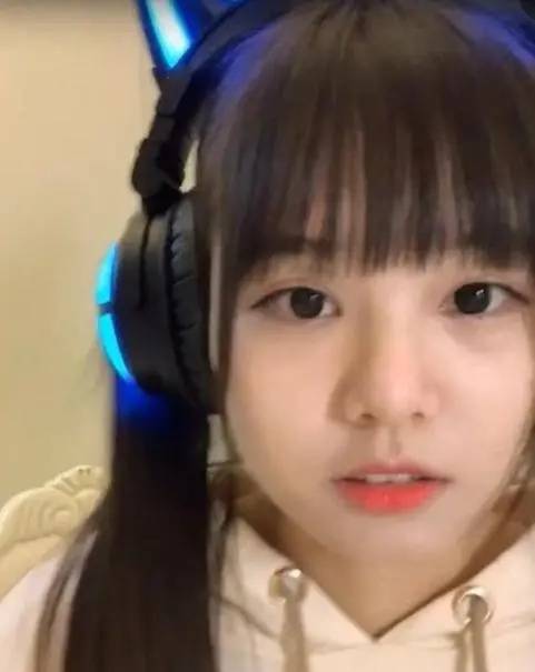 【开云电竞】天坑鹰猎电视剧开拍剧情介绍 演员表公开(图1) 开云电竞官网