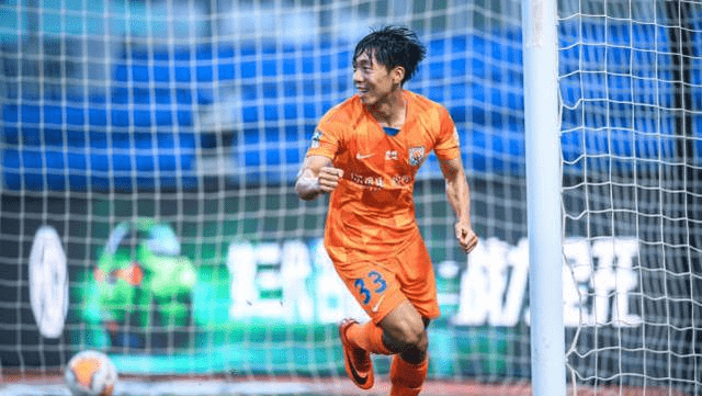 
鲁能创净角逐时间新高 李霄鹏布阵越发成熟 但喊夺冠还为时过早_开云电竞app下载安装(图3)